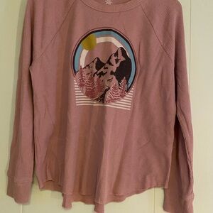 Sonoma Mauve Mountain Graphic Long Sleeve Tee